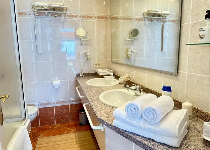 Cocohomes Ikarus Con Jardin