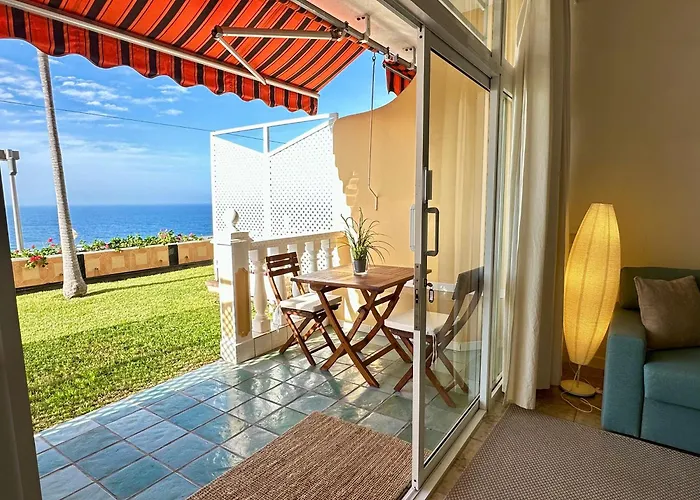 Cocohomes Ikarus Con Jardín Puerto de la Cruz (Tenerife)